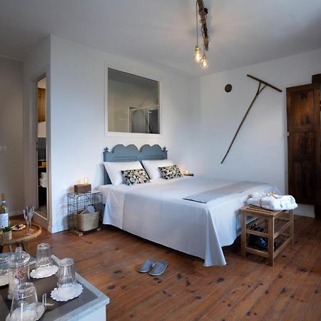 Cascina Brichat Alta Langa Serravalle delle Langhe Eksteriør billede