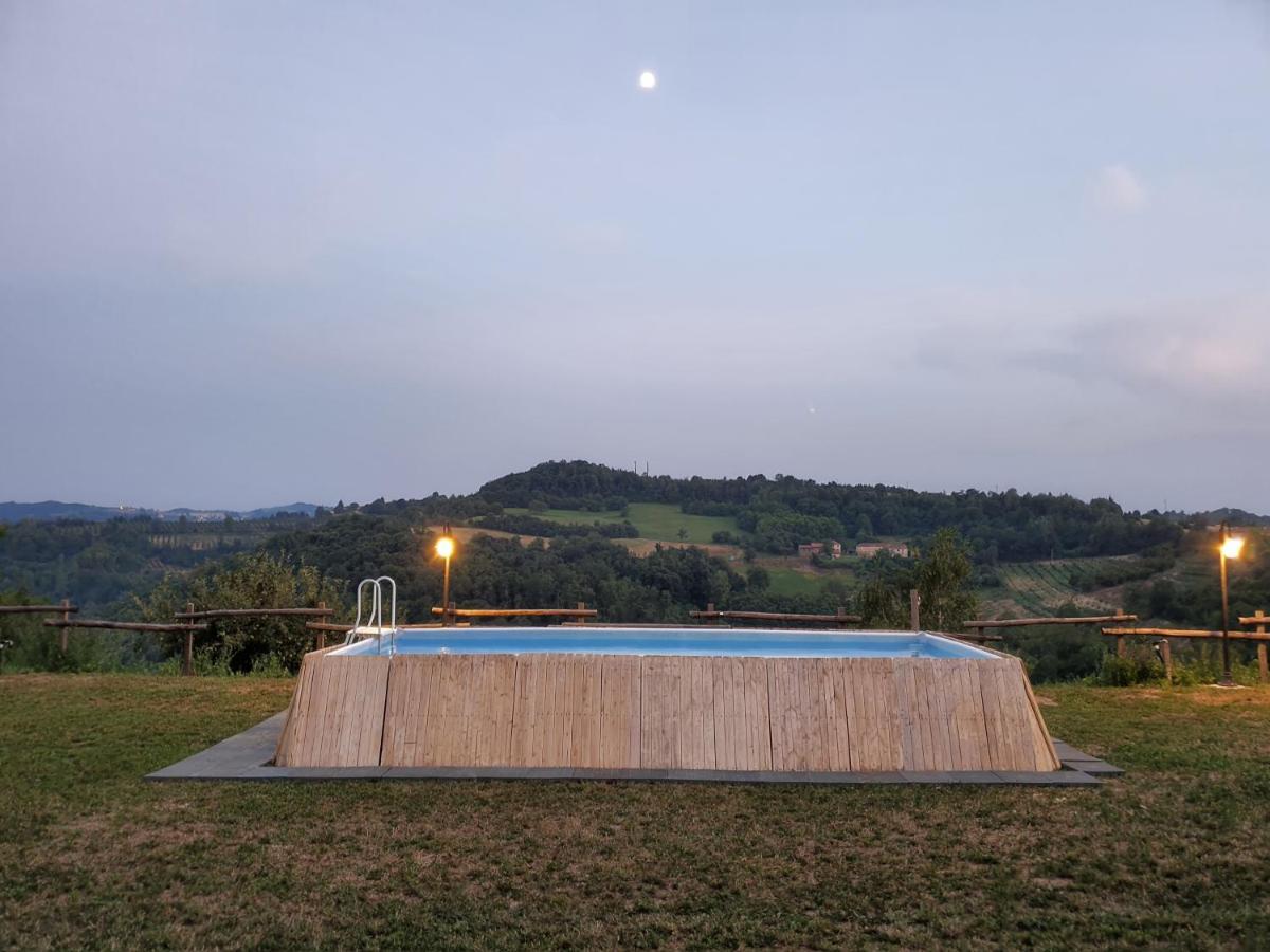 Cascina Brichat Alta Langa Serravalle delle Langhe Eksteriør billede